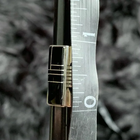 Vintage A Yazzie Navajo Onyx Sterling Silver Ring - Picture 4 of 10